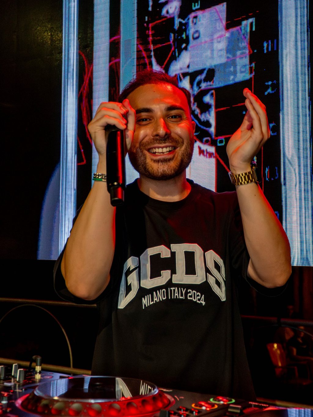 Instagram post from fenuroberto. This post is in position 1.