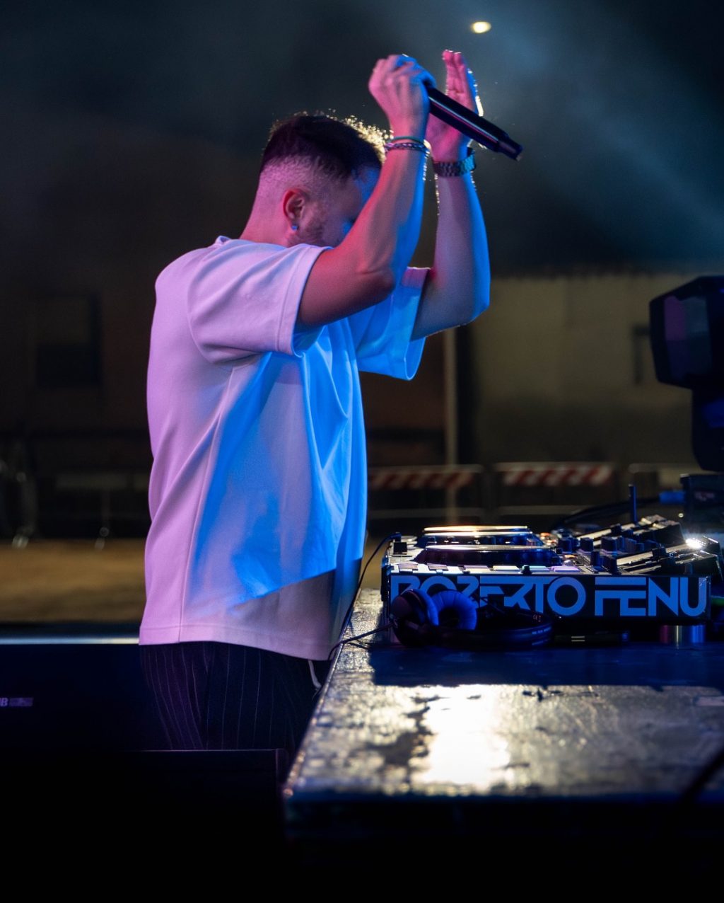 Instagram post from fenuroberto. This post is in position 0.